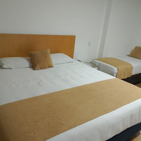 Hotel Dorado Ferial Bogotá Eksteriør billede