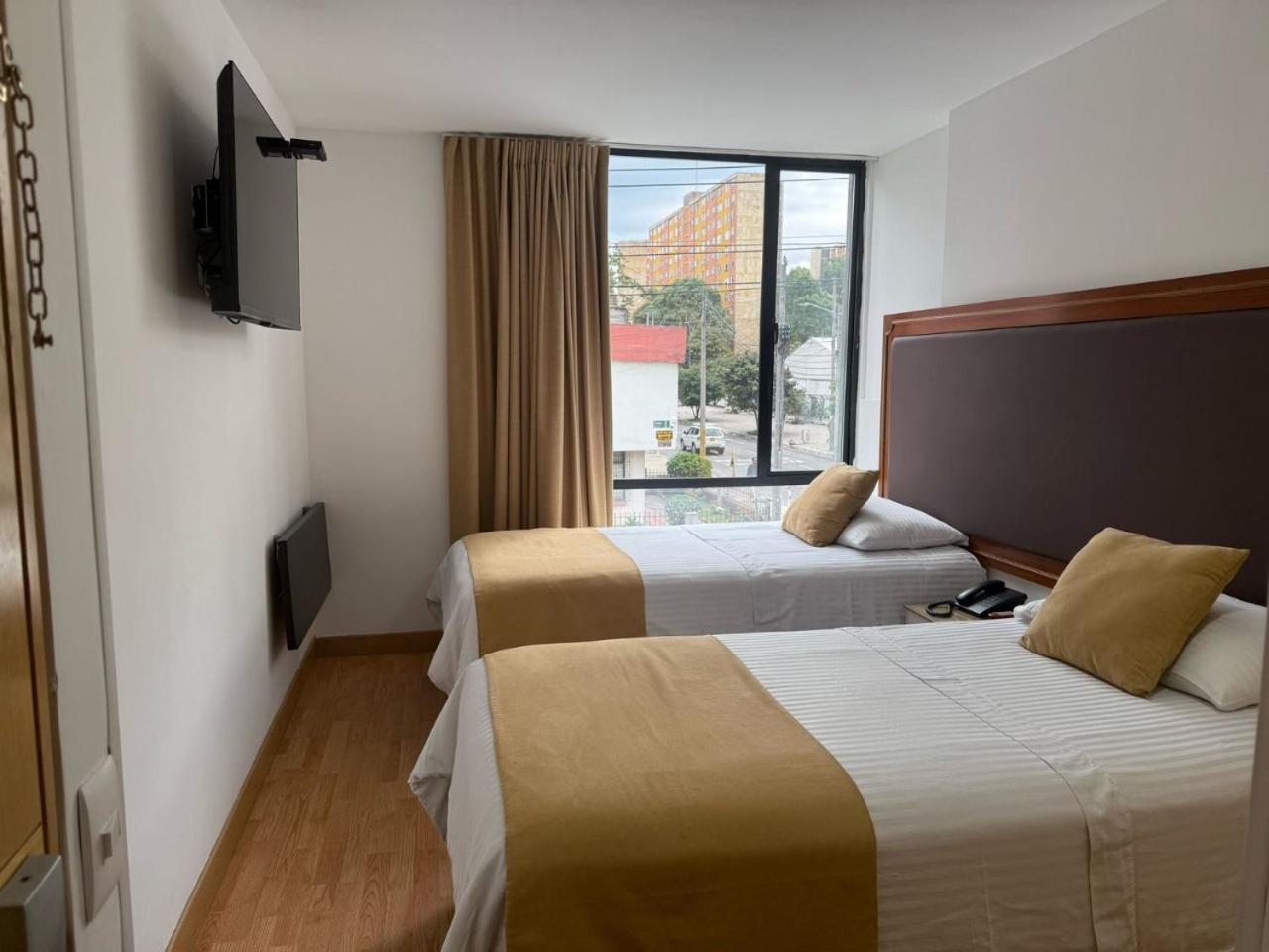 Hotel Dorado Ferial Bogotá Eksteriør billede