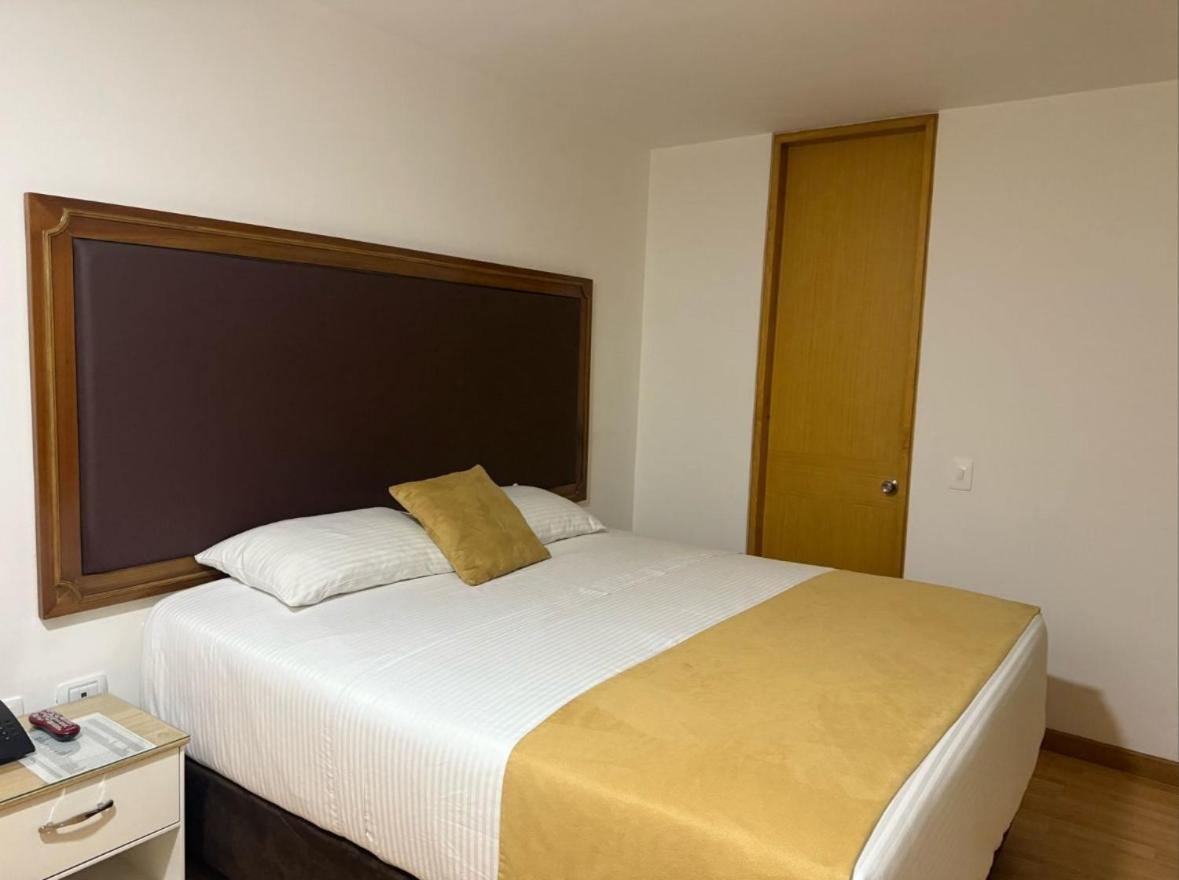Hotel Dorado Ferial Bogotá Eksteriør billede