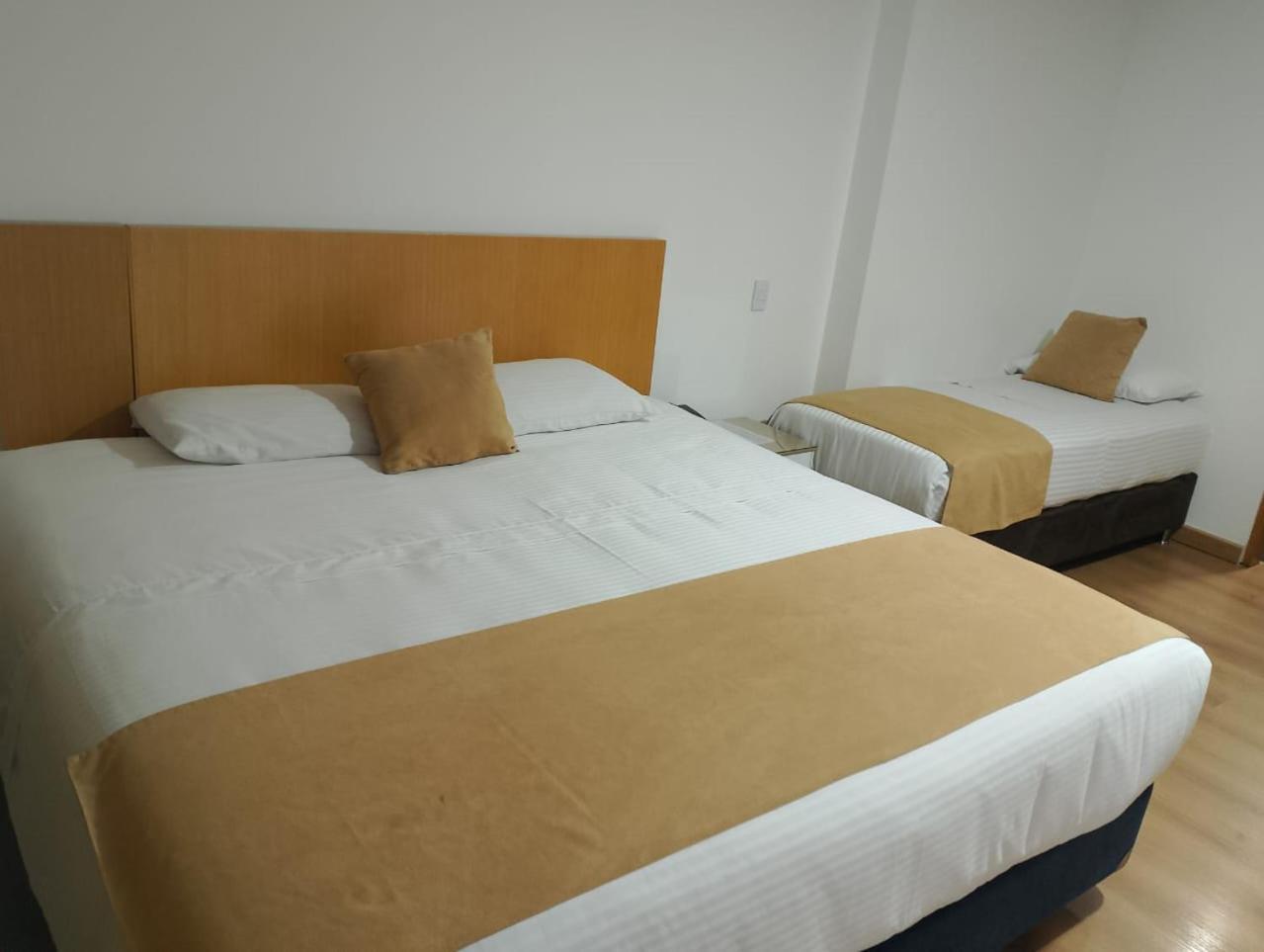 Hotel Dorado Ferial Bogotá Eksteriør billede