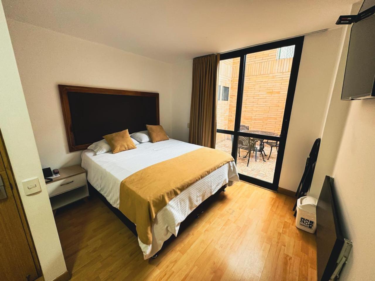 Hotel Dorado Ferial Bogotá Eksteriør billede
